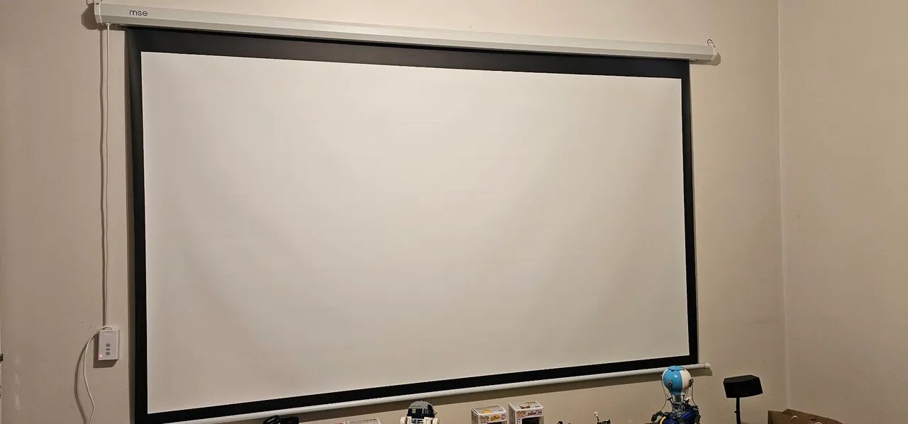 Tela de projeção elétrica 100 polegadas formato 16:9 com controle remoto
