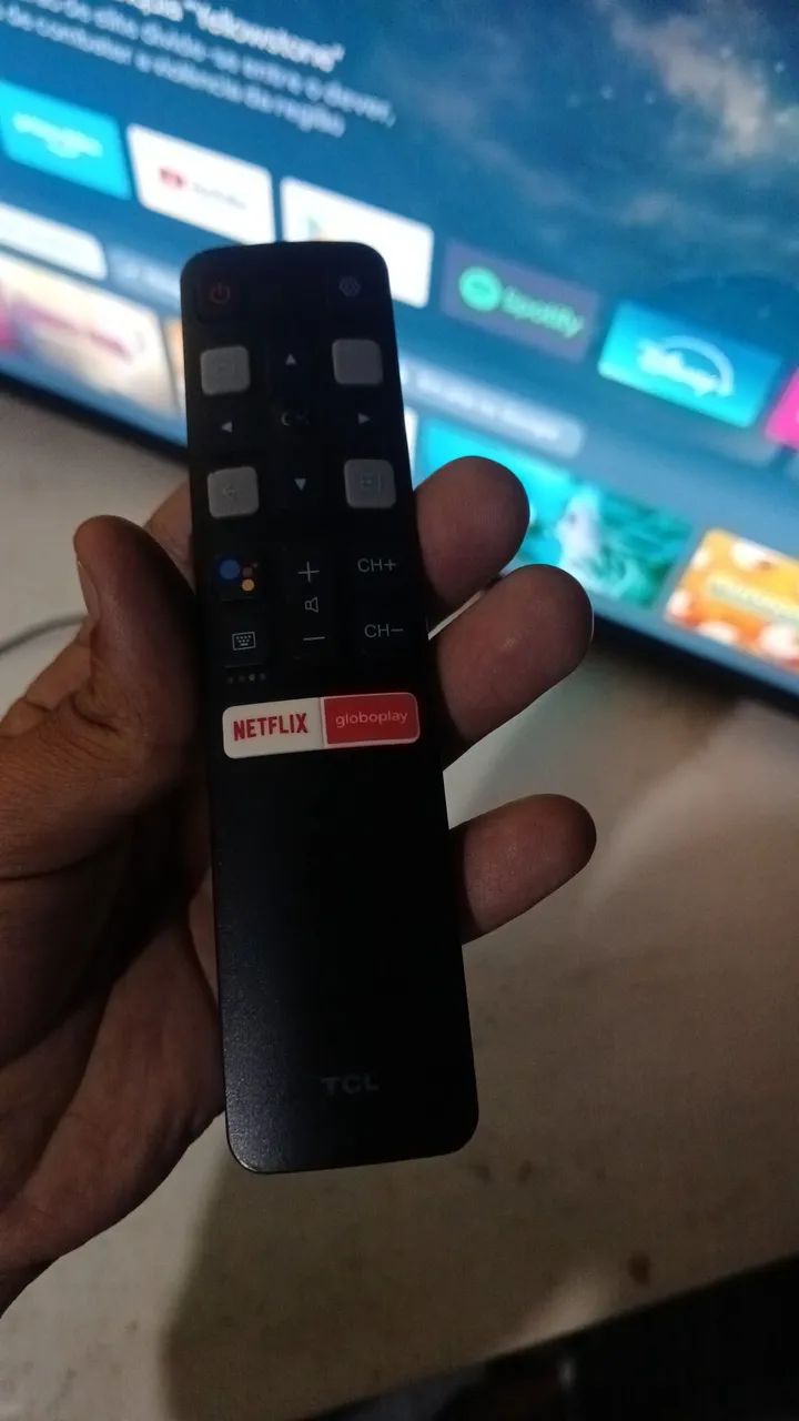 Tv smart nova com controle de voz - Foto 2