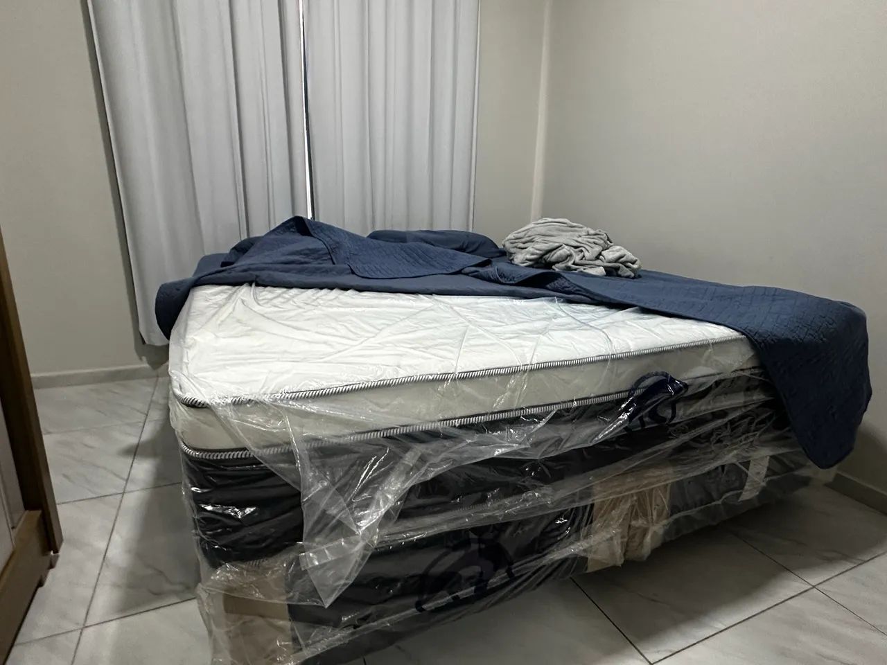 Cama Super King - Excelente Estado | Praticamente Nova - Foto 2
