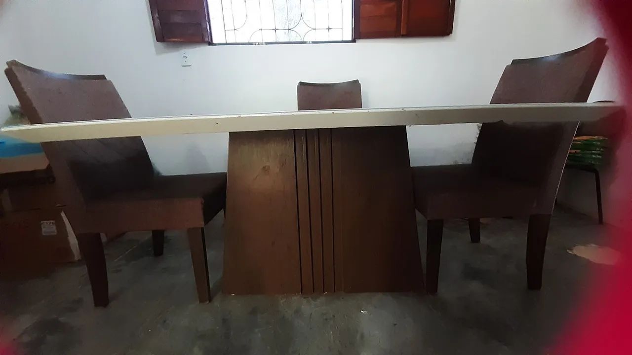 Mesa 6 cadeiras 