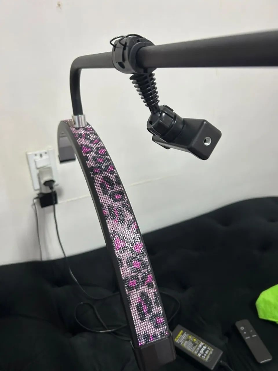 Maca de Lash Designer, Luminária Meia Lua e Mocho  - Foto 4