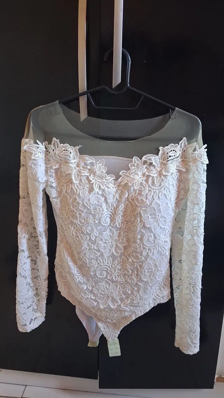 2 Bodys onça e branco R$10,00 - Foto 2