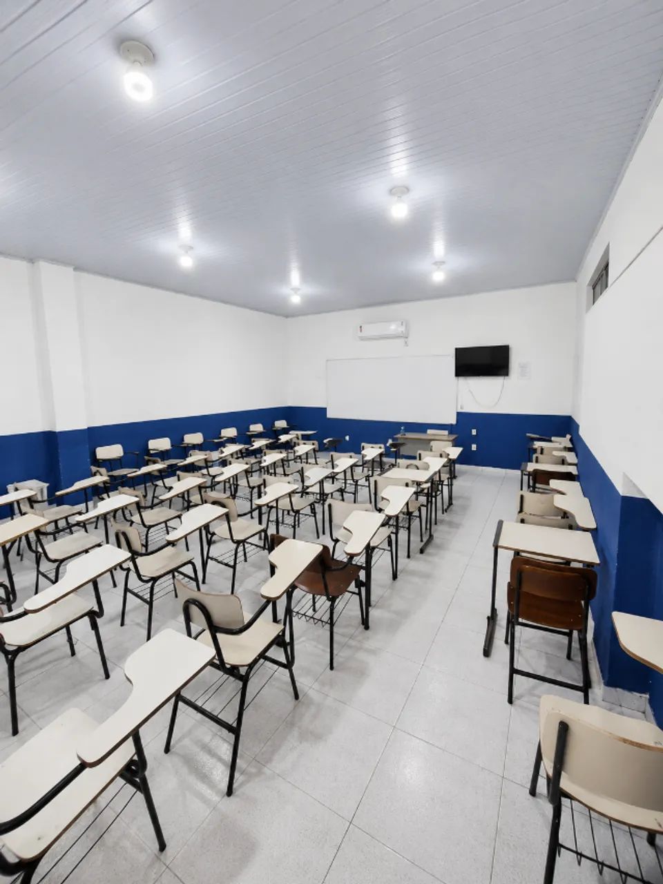 SALAS DE AULA DISPONÍVEIS PARA LOCAÇÃO! - Foto 4