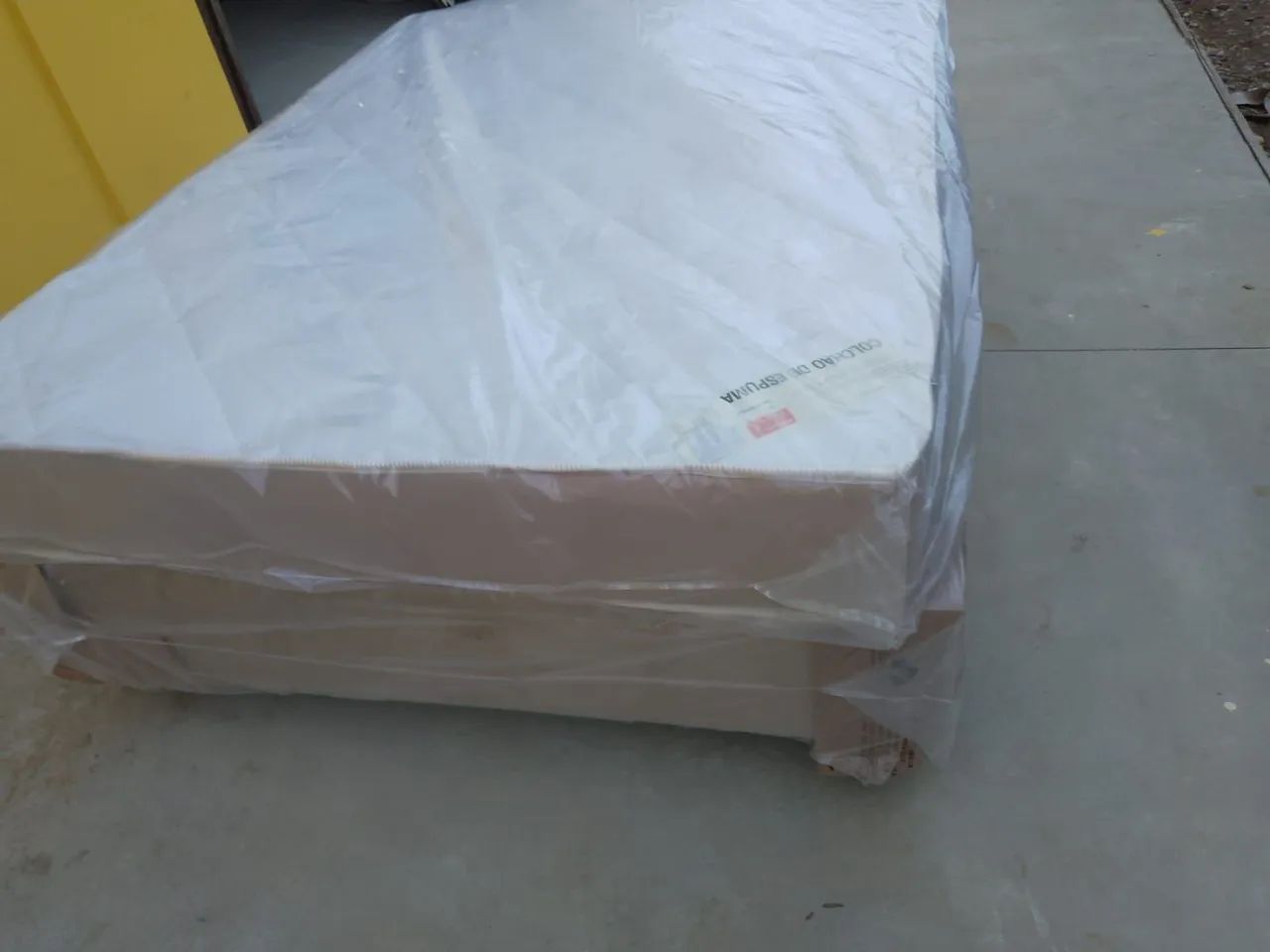 Cama