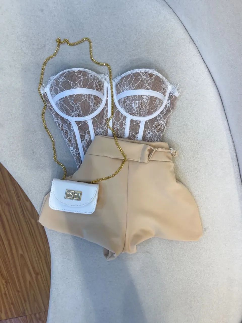 Conjunto feminino de luxo