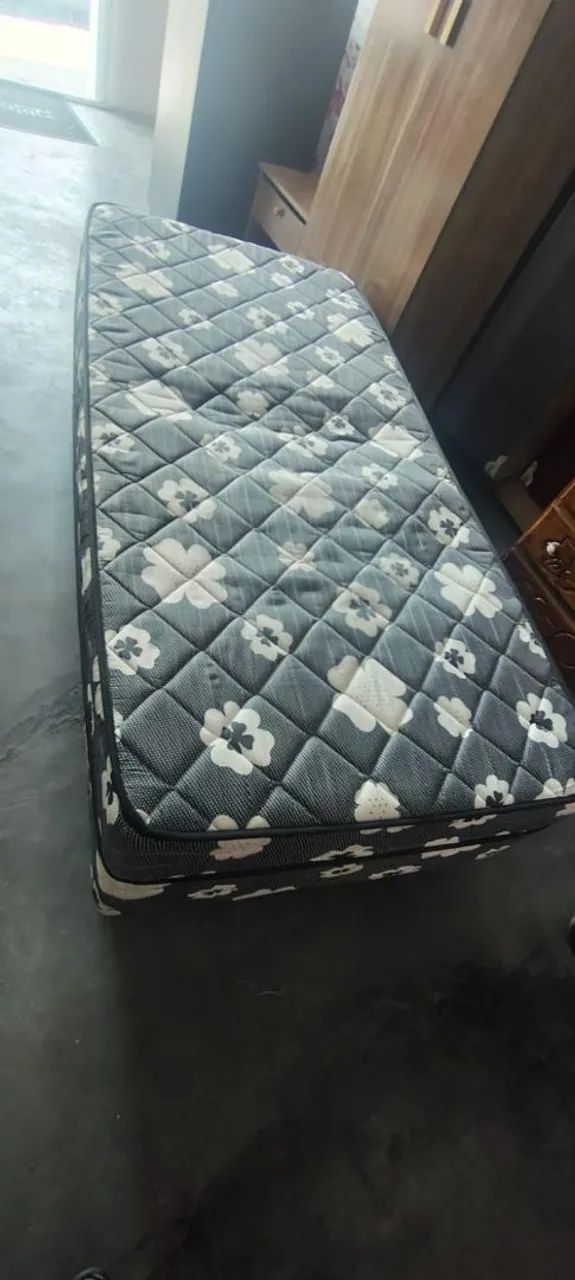 Cama Solteiro Espuma Pelmex - Usada (ENTREGA GRÁTIS) - Foto 4