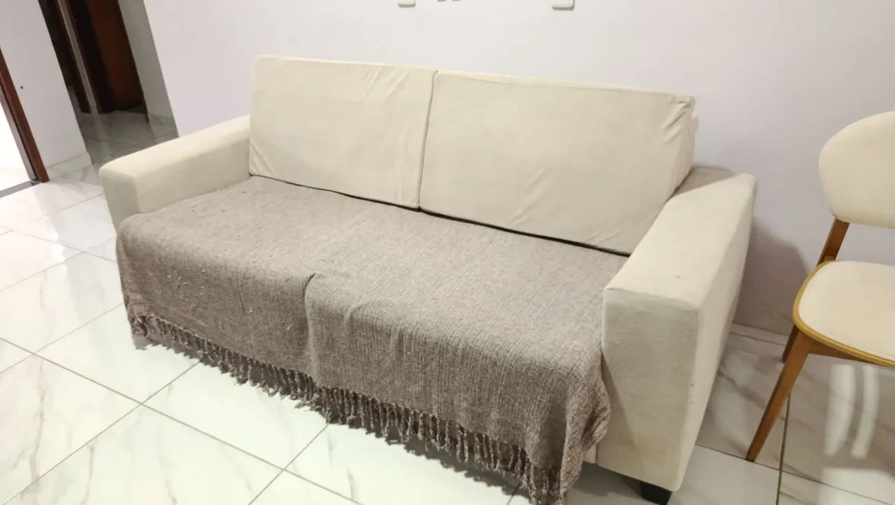 Sofá semi-novo moderno  - Foto 2