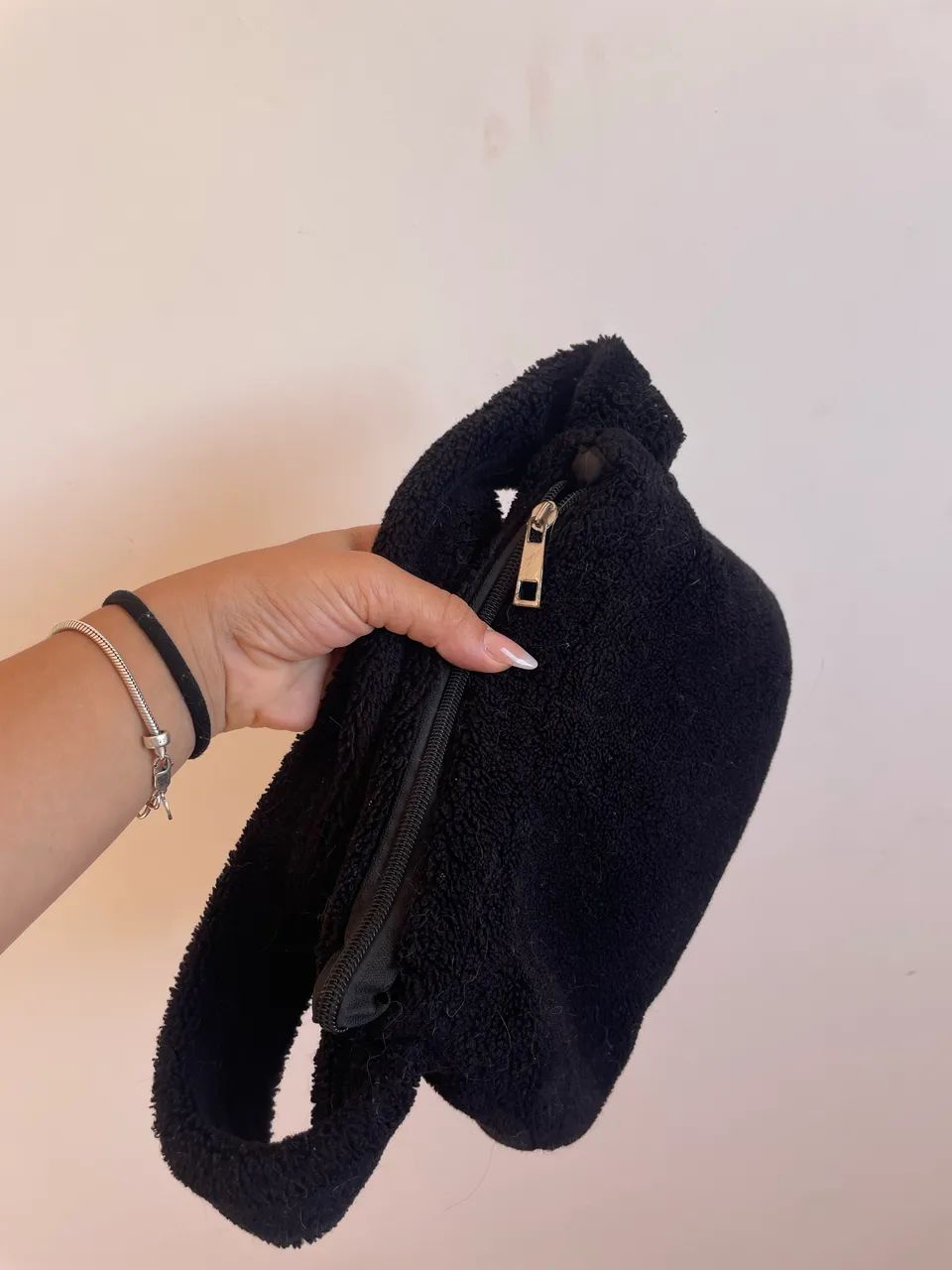 Bolsa pelúcia  - Foto 3