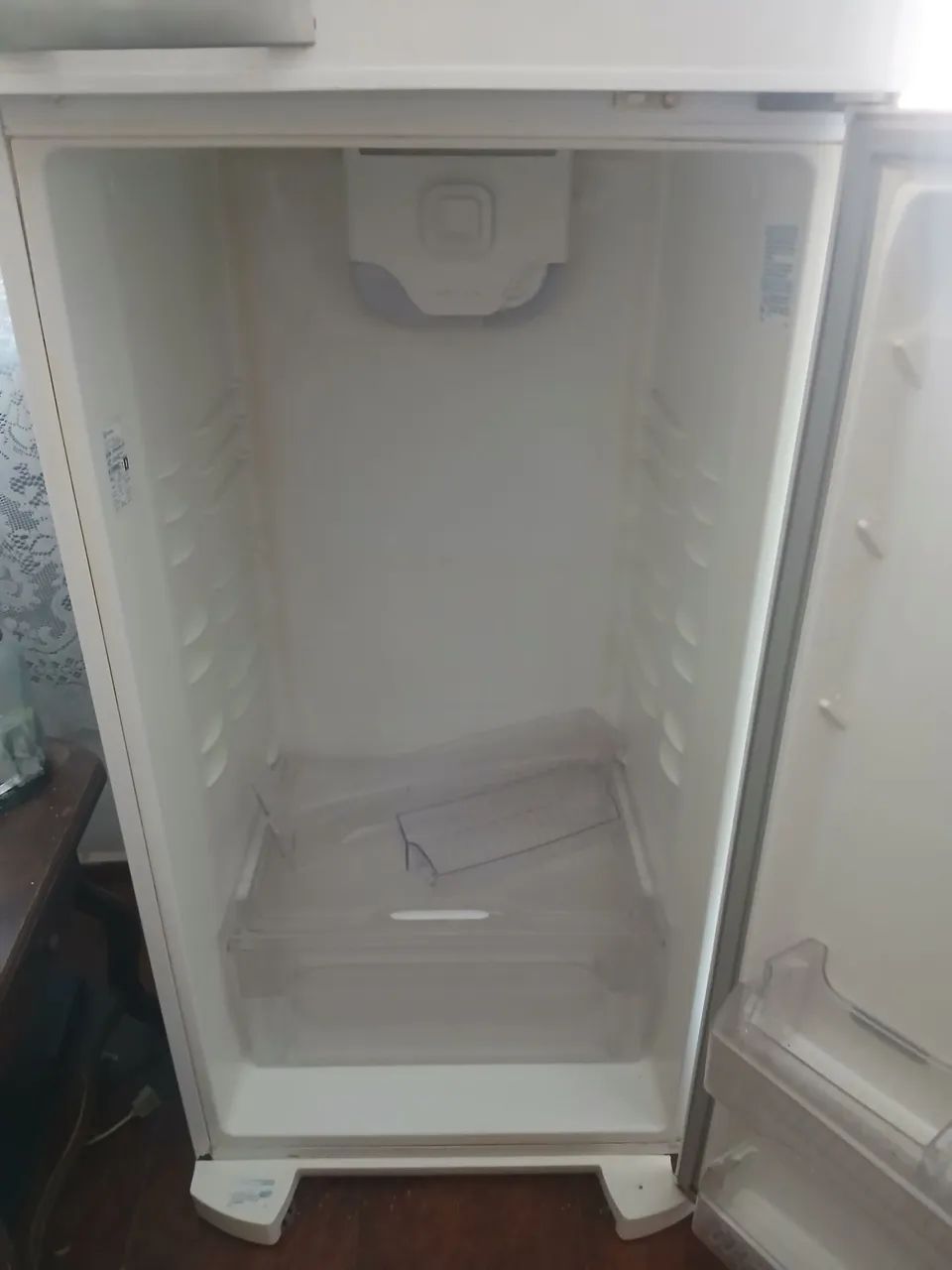 GELADEIRA ELECTROLUX DC49A - Foto 5