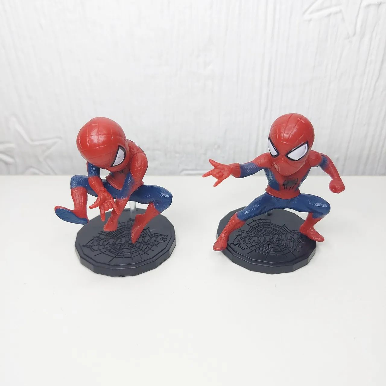 Set com 4 Miniaturas do Homem-Aranha Marvel - Foto 2