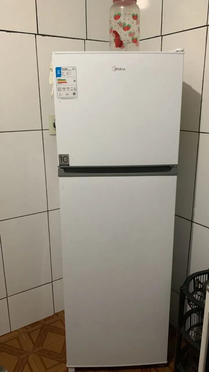 Geladeira Midea 