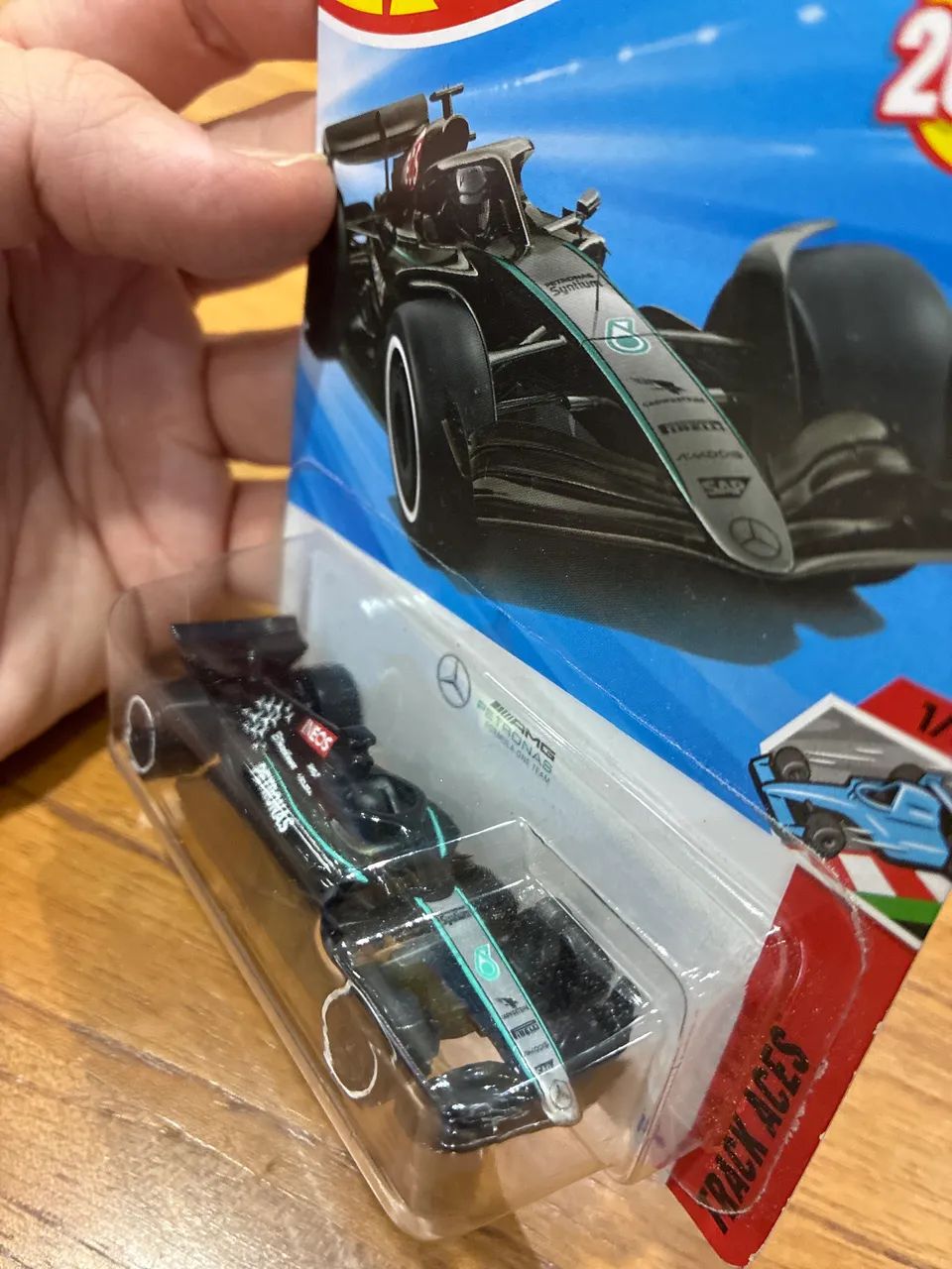 Hot Wheels Fórmula 1 Mercedes-AMG Petronas - Foto 2