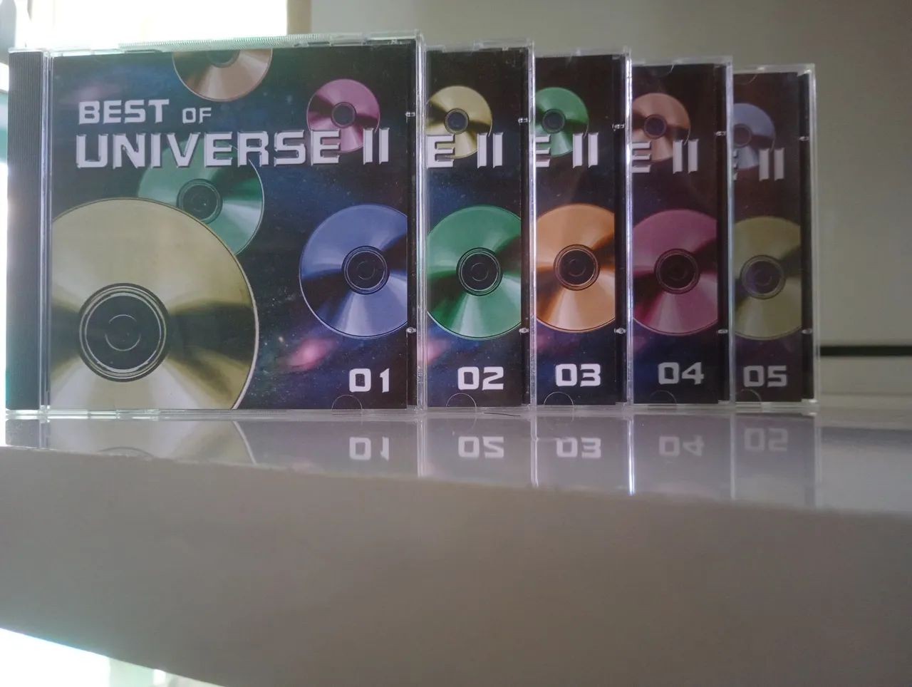 BOX BEST OF UNIVERSE II - Foto 2