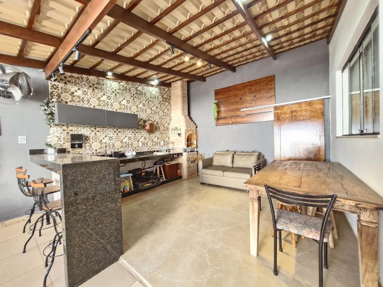 CASA A VENDA 3 QUARTOS SUÍTE, 2 VAGAS COM ESPAÇO GOURMET - Foto 3