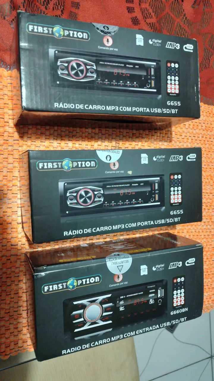 Auto radio Bluetooth 100reais cada
