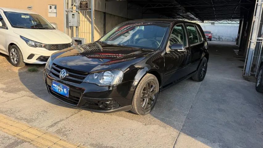 Volkswagen Golf 1.6 MI TOTAL FLEX 8V 4P 2011