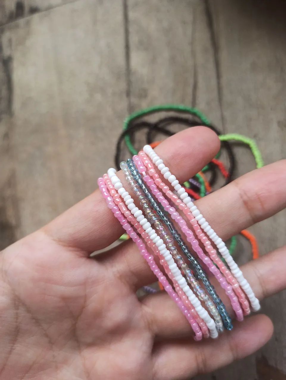 Conjunto pulseiras de miçanguinhas (10 unidades) - Foto 2