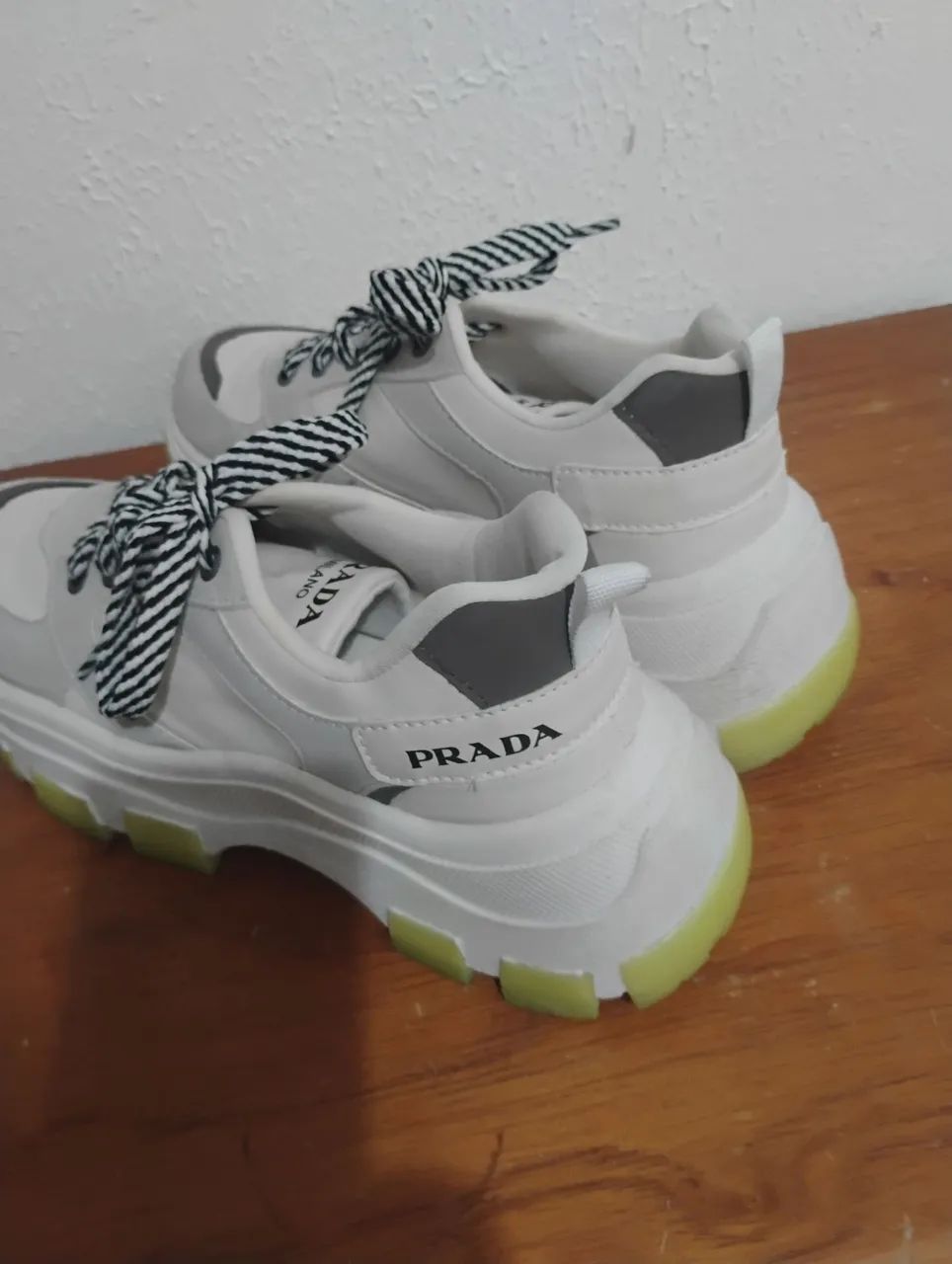 Tênis feminino  Prada e Nike  - Foto 3