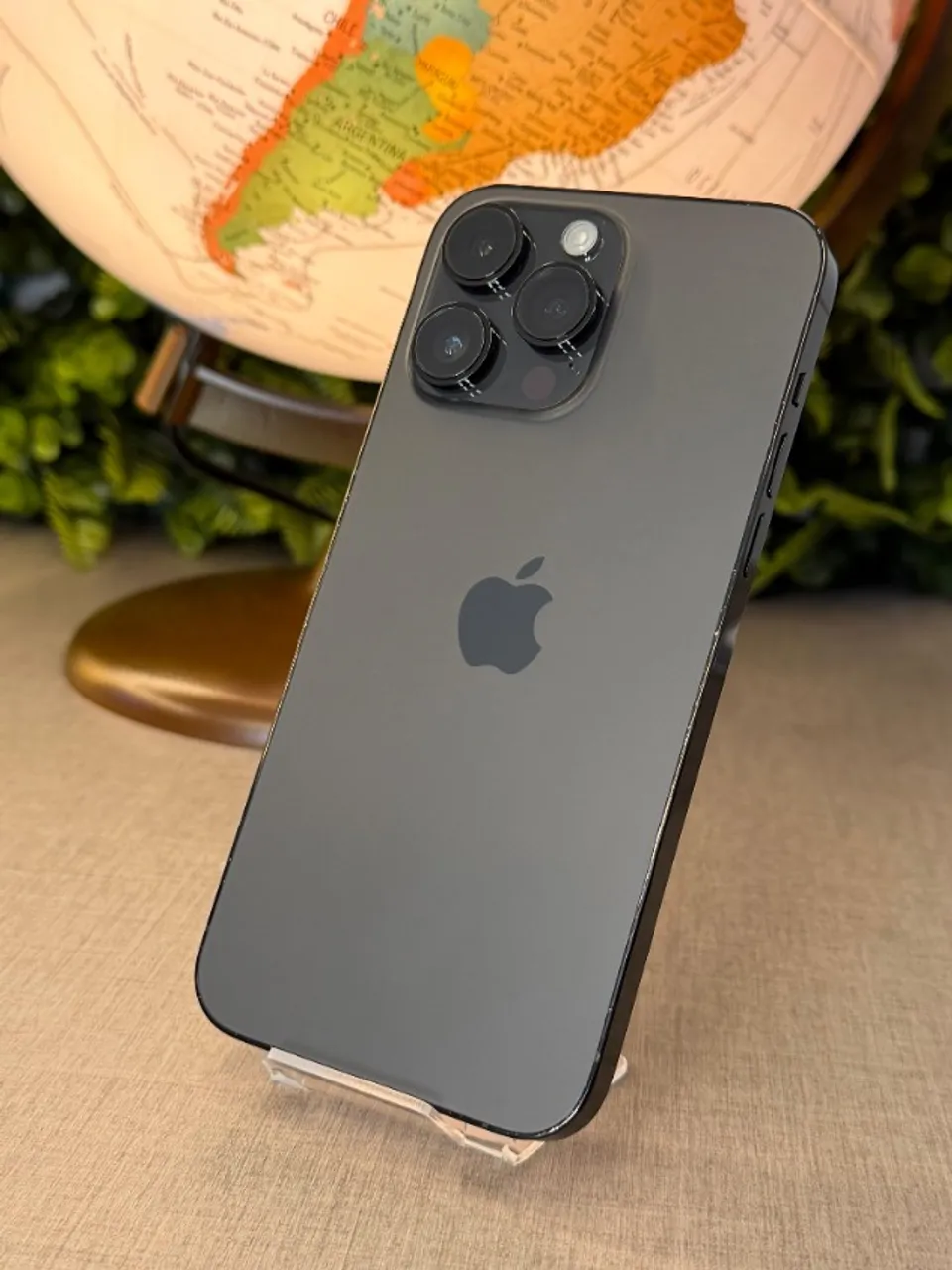iPhone 15 Pro 128GB - Lindo demais, todo original - Até 18x