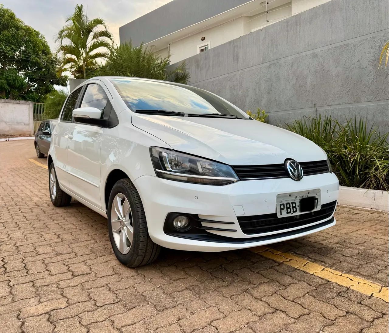 Volkswagen Fox Fox Comfortline 1.6 Flex 8V 5p 2018