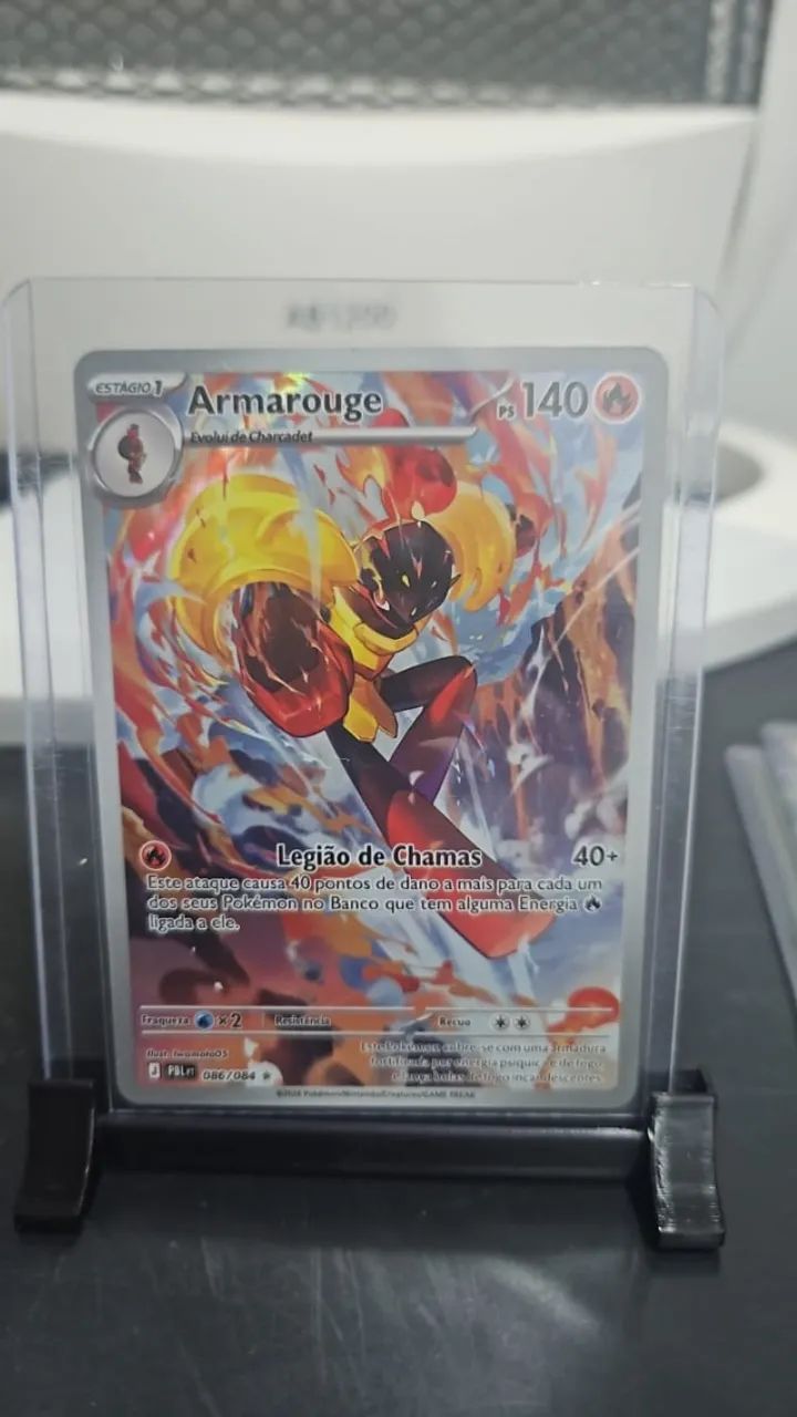 Combo de cartas pokemon Escuridão Absoluta - Foto 2