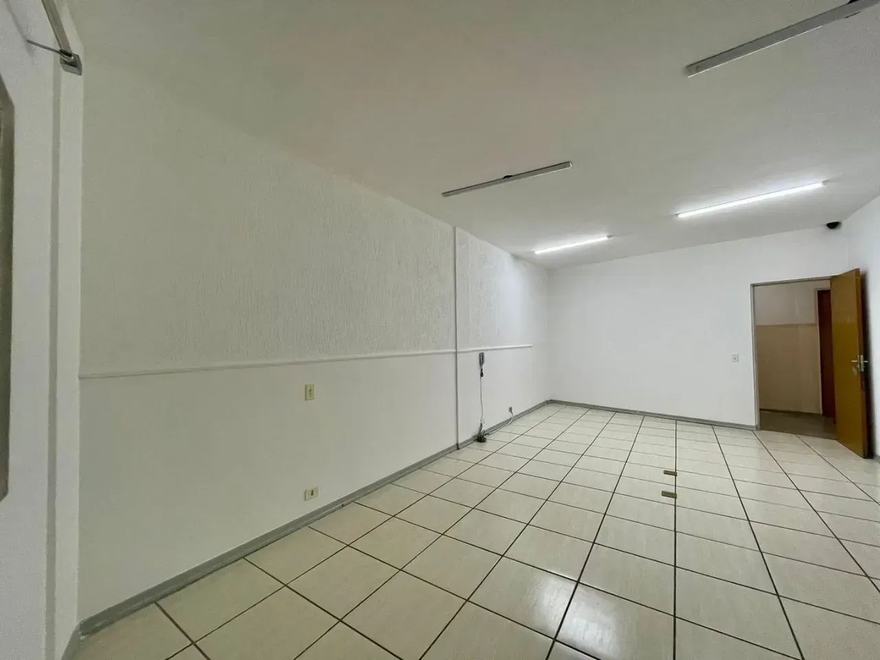 Sala para alugar, 41 m² por R$ 1.060/mês - Éden - Sorocaba/SP - Foto 3
