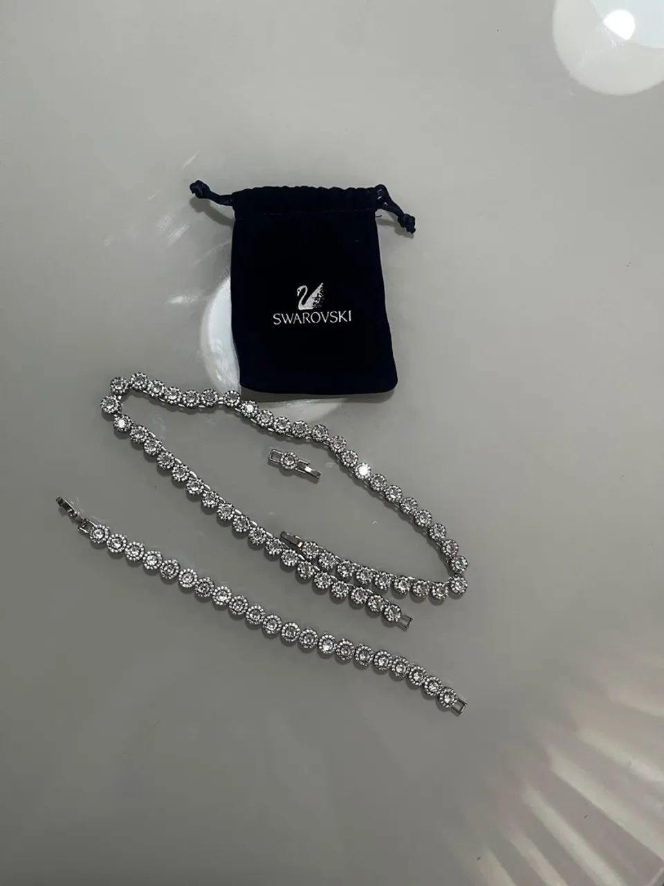 Colar e pulseira swarovki