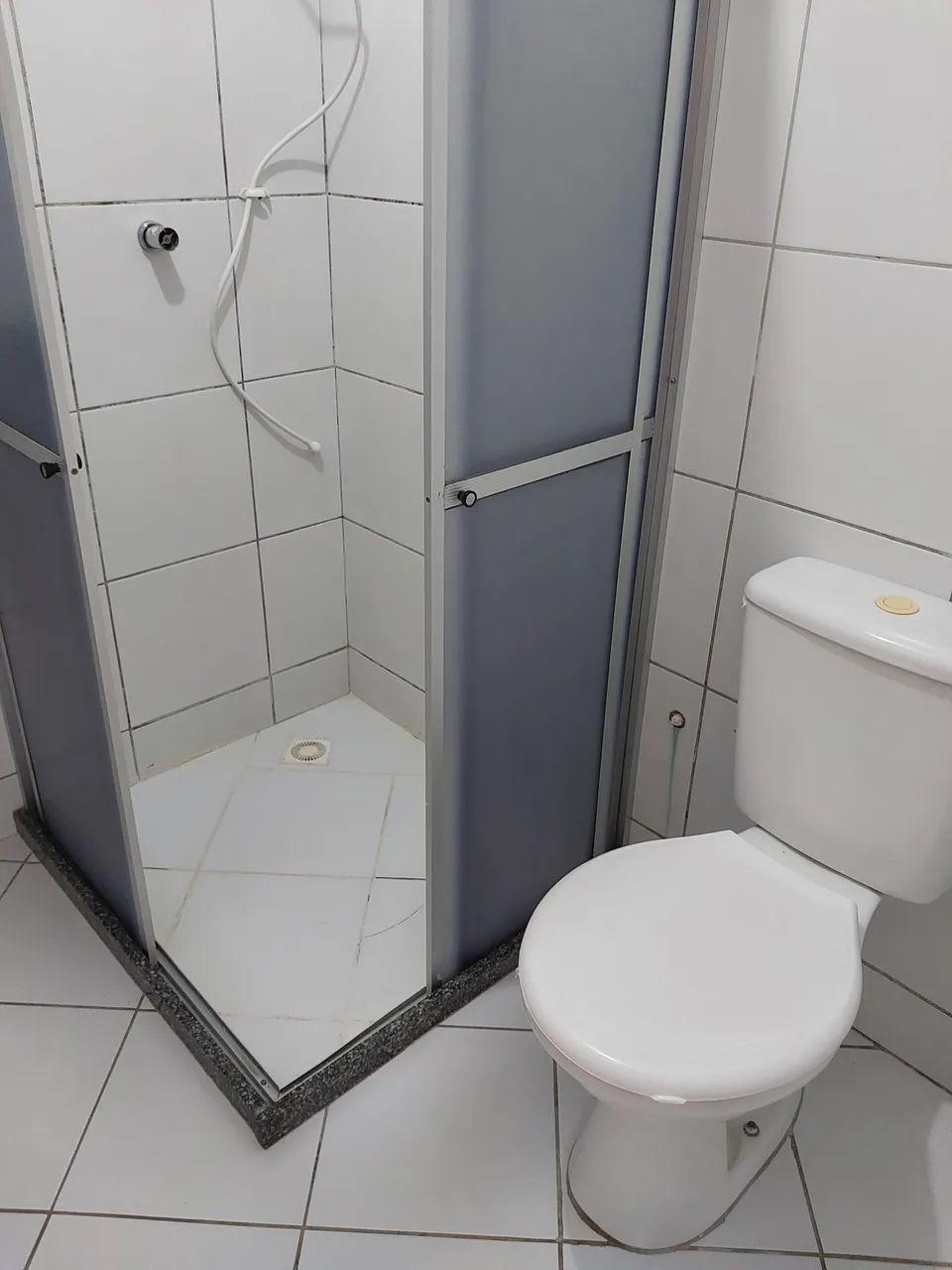 ALUGO APTO ÓTIMA LOCALIZAÇÃO  - Foto 5