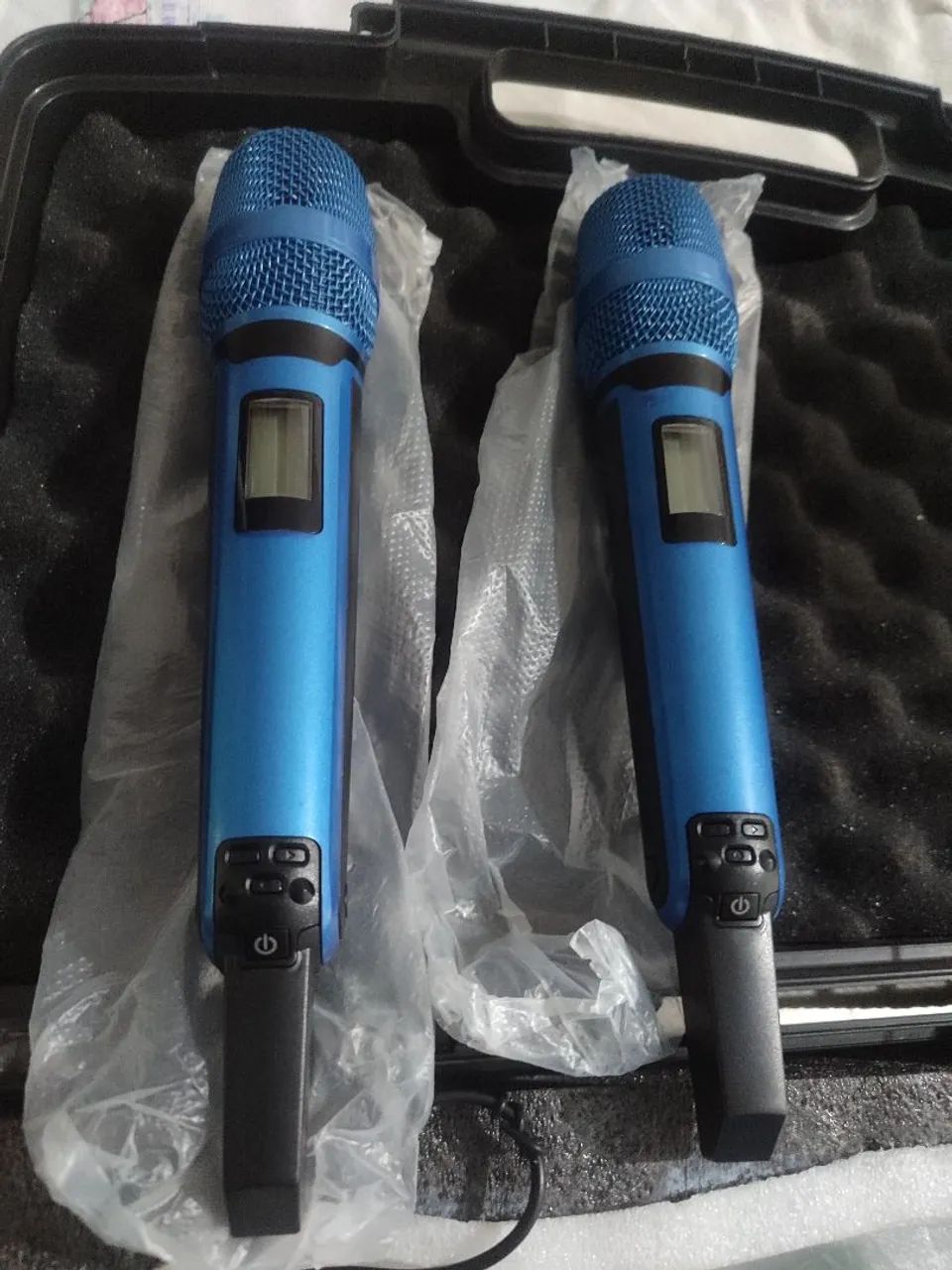 VENDO PAR MICROFONES  - Foto 2