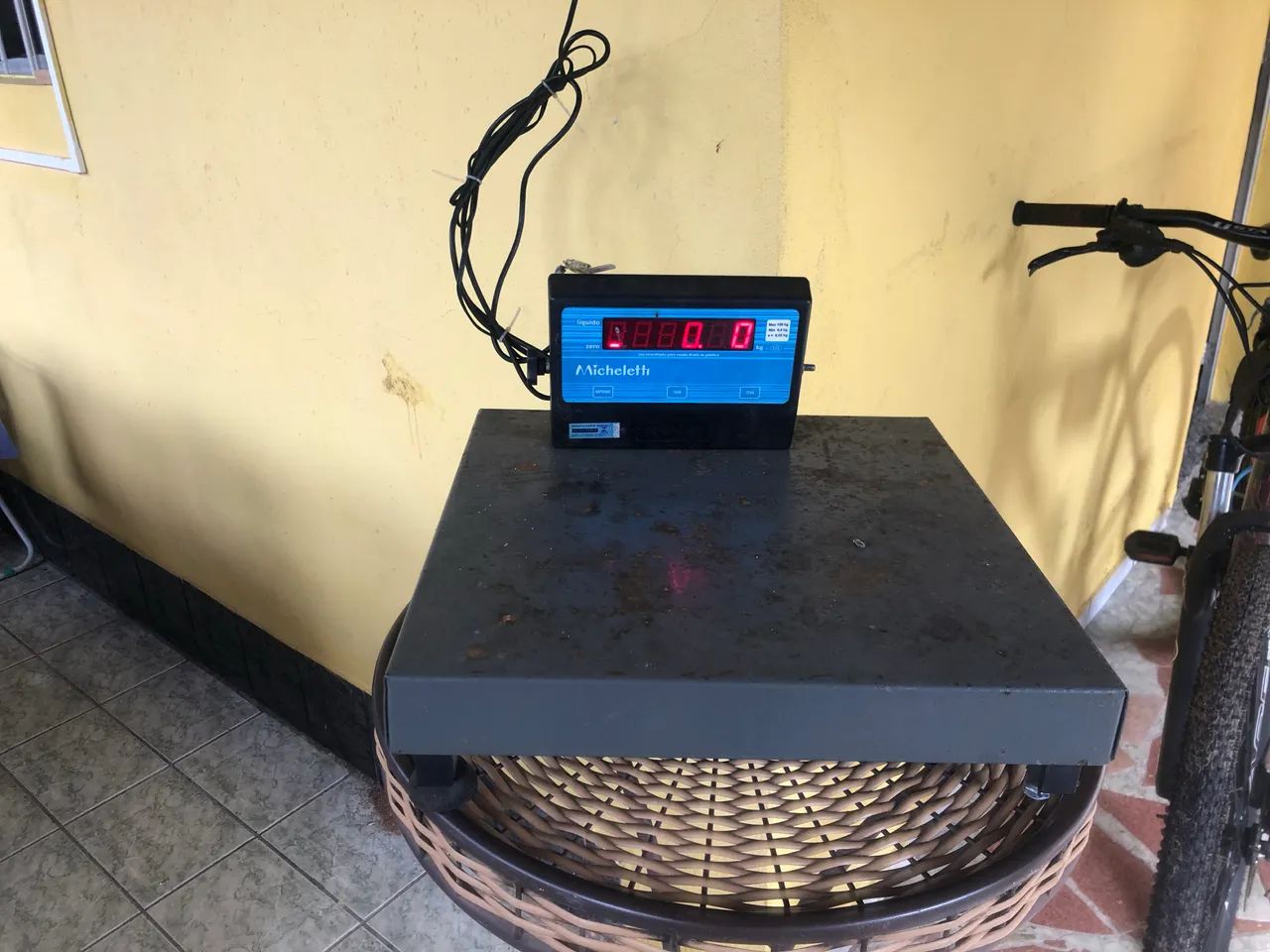 Balança comercial eletrônica de 100 kg - Foto 3