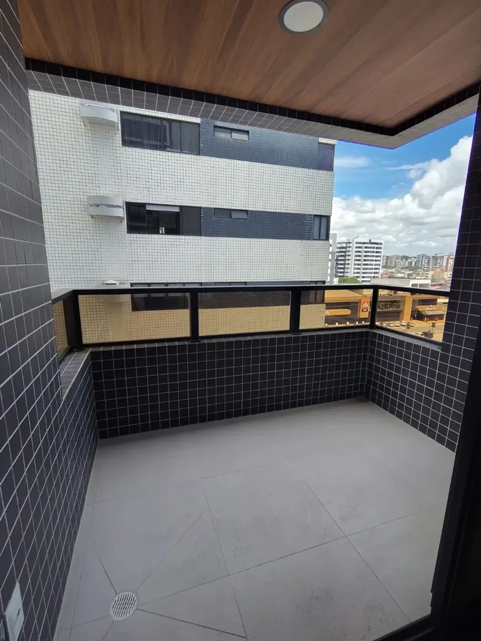 QUARTO E SALA PONTA VERDE