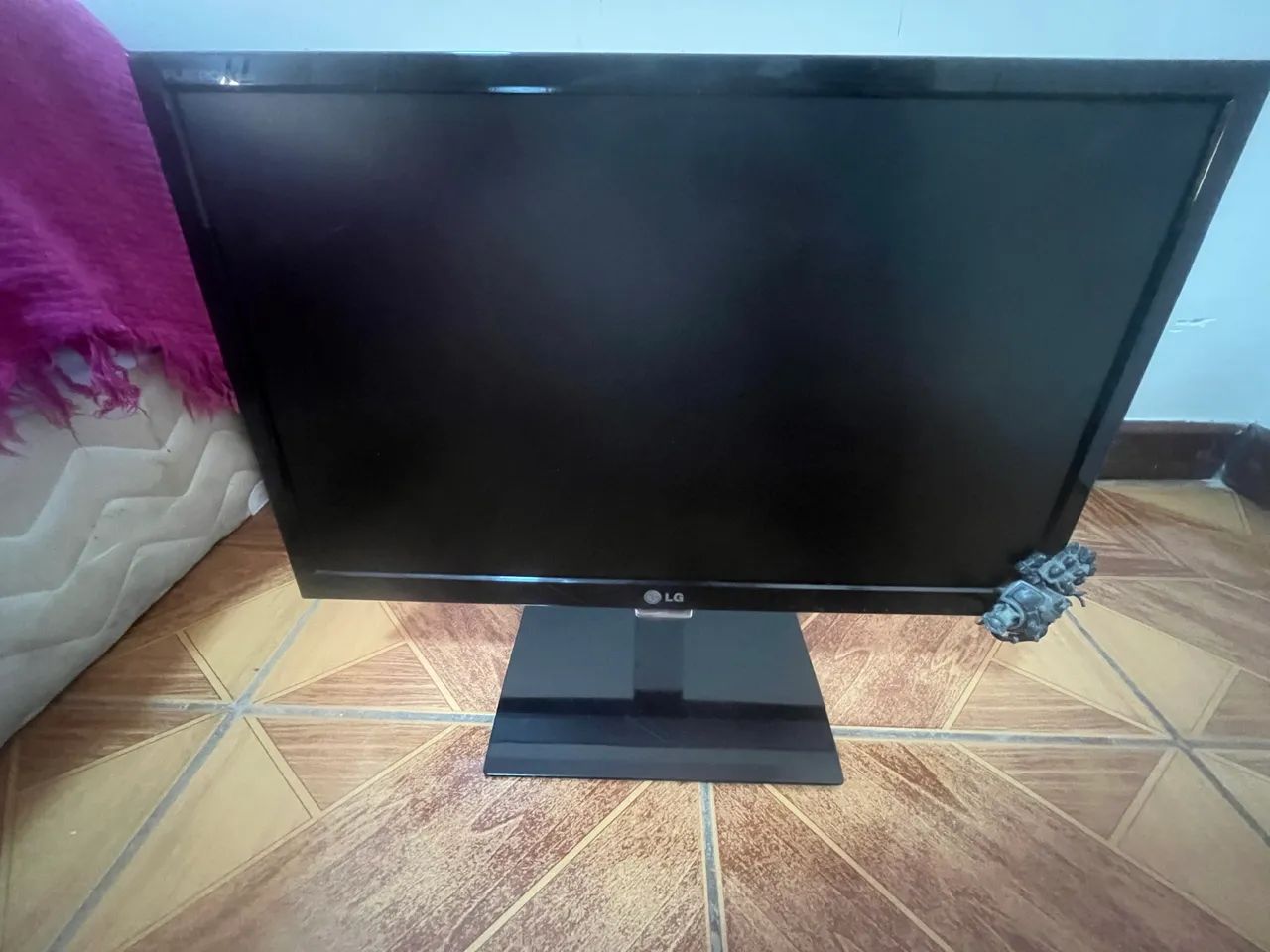 Monitor 21.5 Full HD Barato - Foto 2