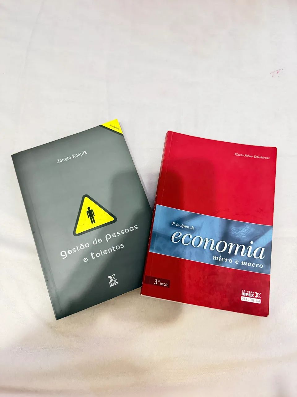 Livros novos 20,00 os 2 - Livros e revistas - Umarizal, Belém
