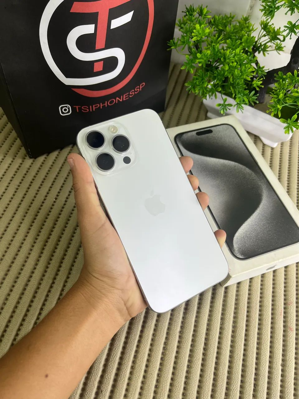 iPhone 15 pro max 256Gb Bateria 88% com caixa original  - Foto 2