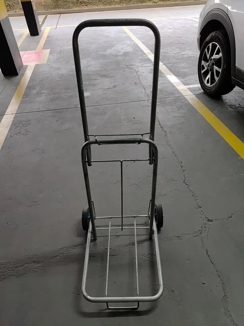 Carrinho de Carga Dobrável em Alumínio - Leve, Prático e Resistente - Foto 2