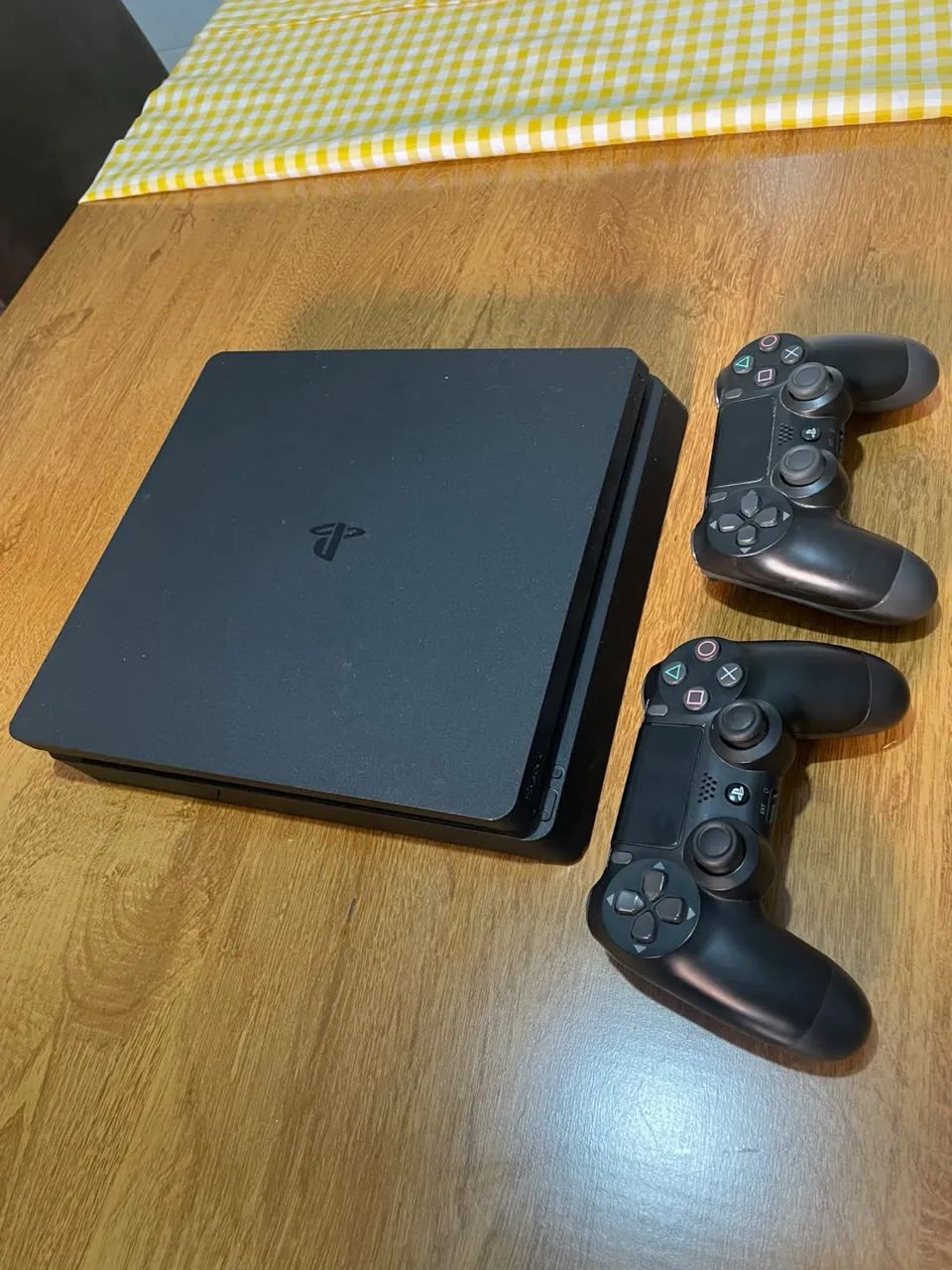 Playstation Slim 1tb - Foto 3