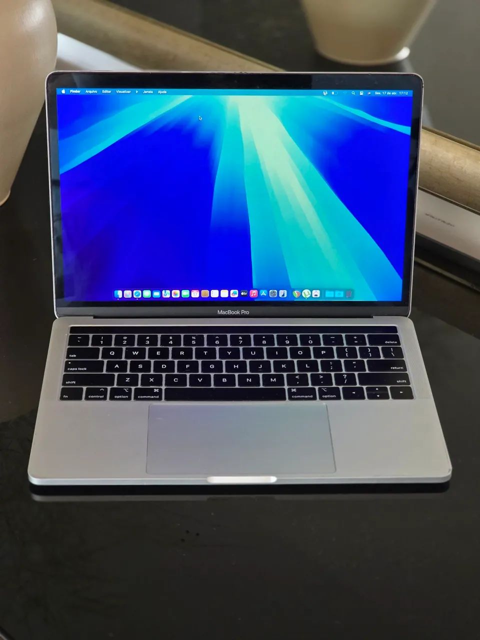 MacBook pro i5 13インチ　8GB 128GB 2019 Apple MacBook Pro 2019 Intel Core i5 1.4GHz, 8GB, SSD 128GB, Touch