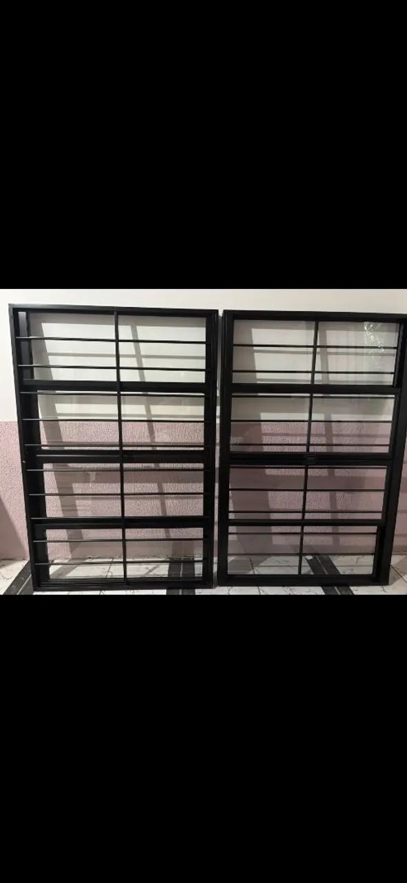 Vendo janelas com vidro novas