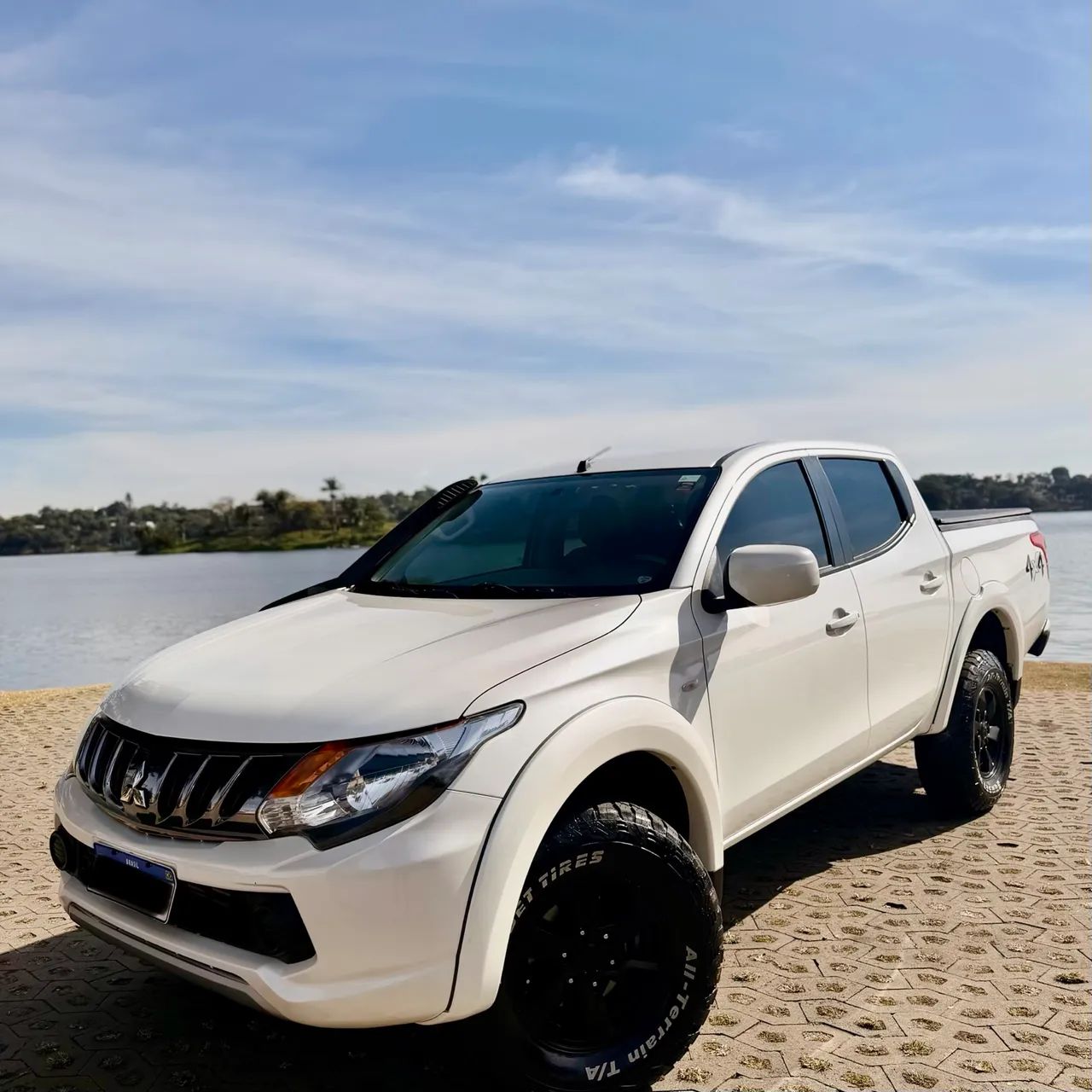 Mitsubishi L200 2021