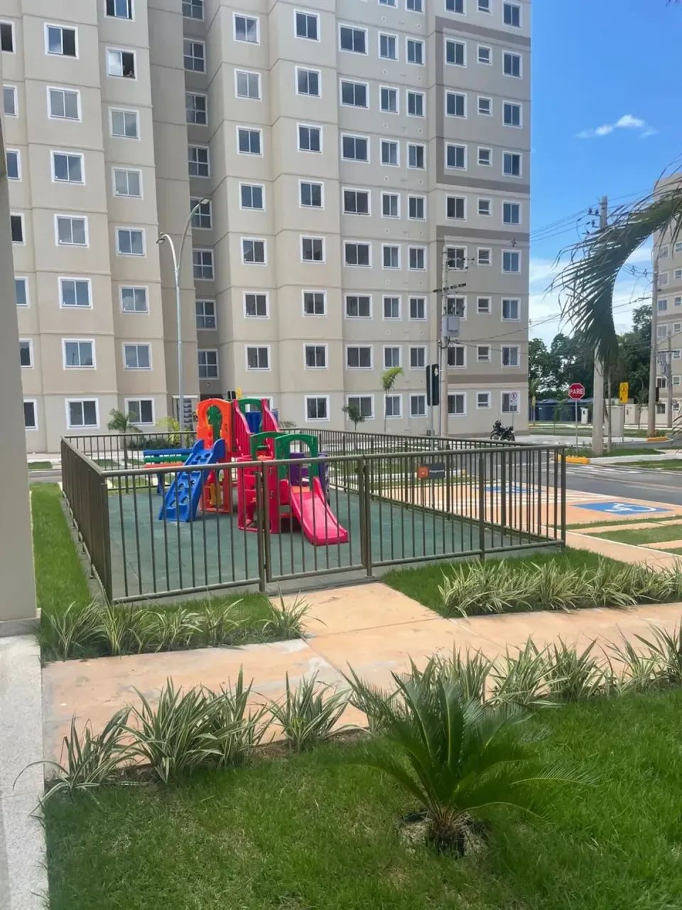 ALUGO APARTAMENTO NO CONDOMÍNIO CHAPADA CESARI - Foto 2