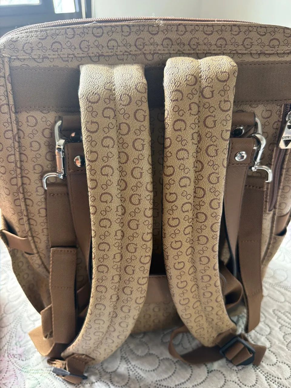 Mochila Maternidade GUESS Original - Foto 2