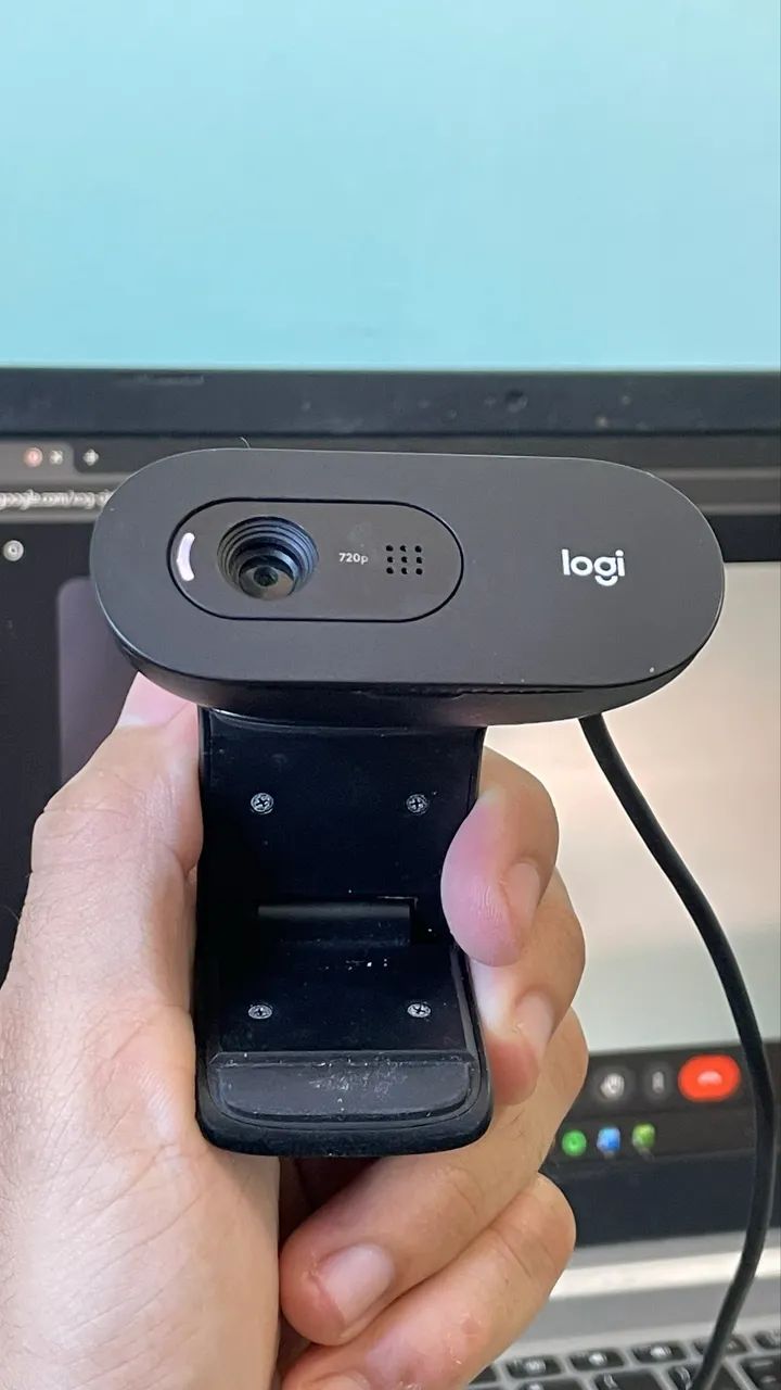 Câmera HD Webcam Logi C270 - Seminova