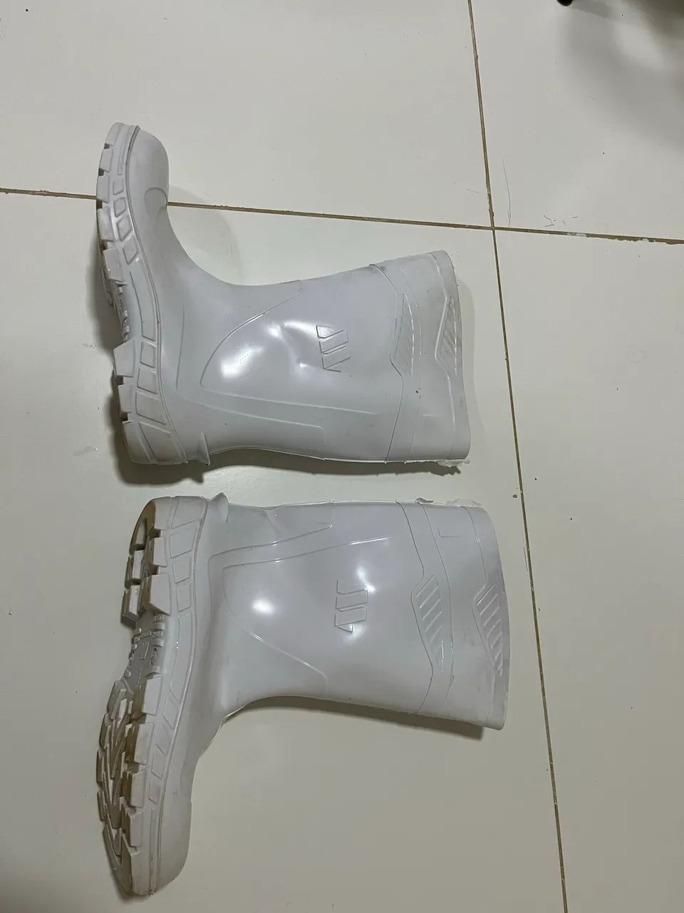 Bota de Borracha Impermeável Branca (Galocha / EPI)