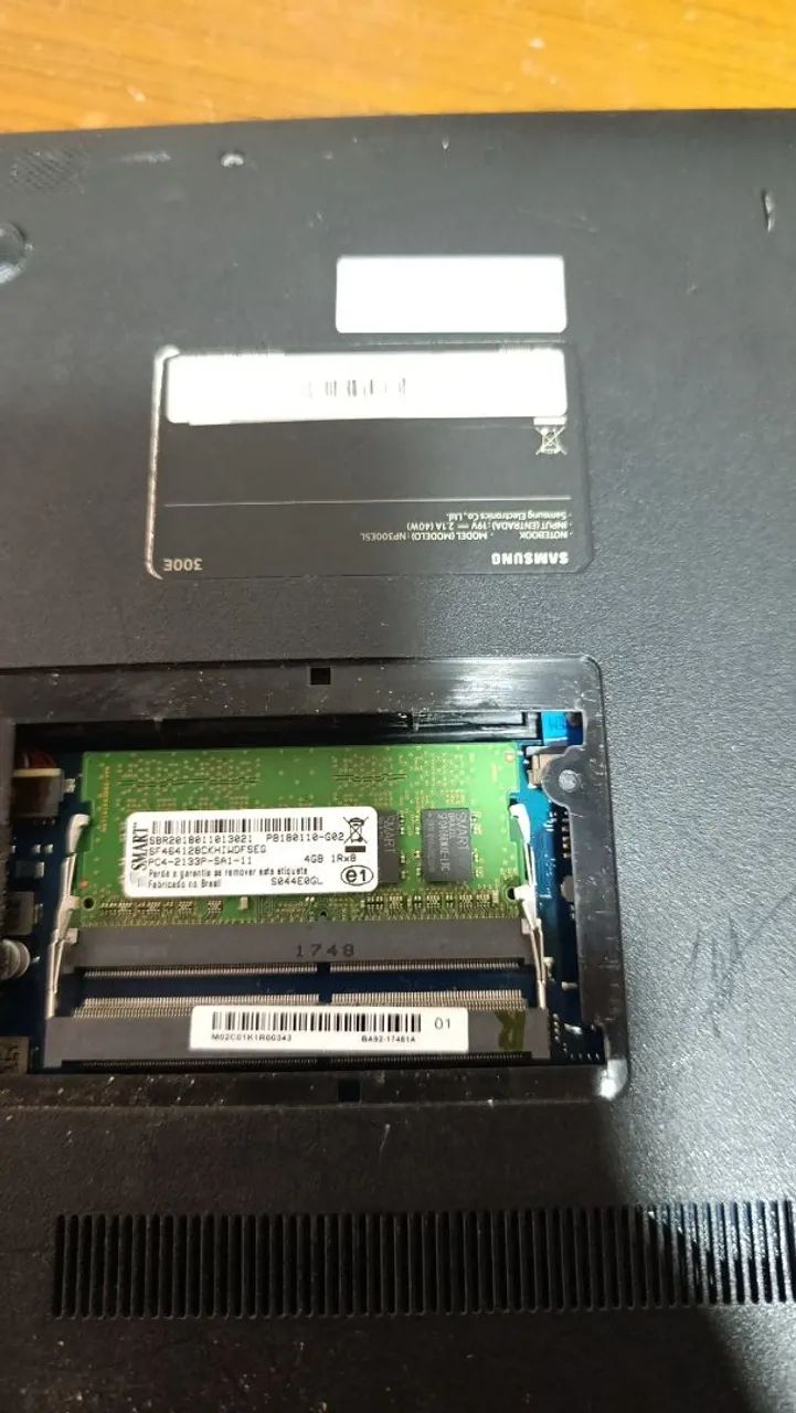 Peças para notebooks, carcaças funcionando. - Foto 5