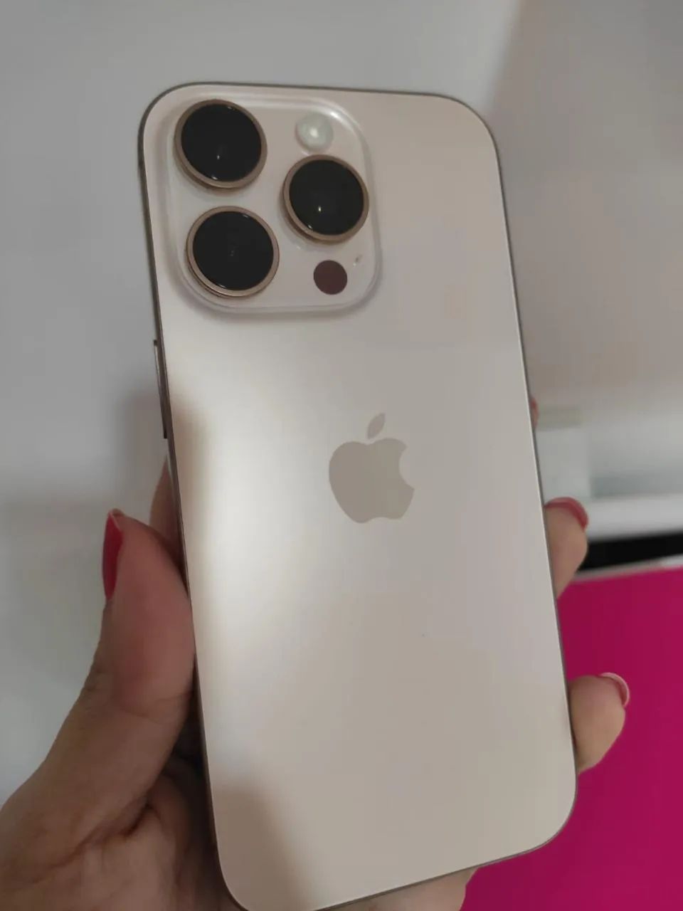 iPhone 16 pro 128gb