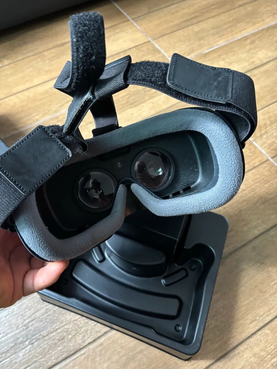 SAMSUNG GEAR VR COM CONTROLE - ORIGINAL - COMPLETO COM CAIXA - Foto 3