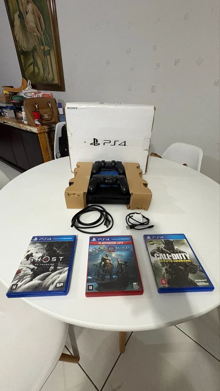 PS4 SLIM 1TB