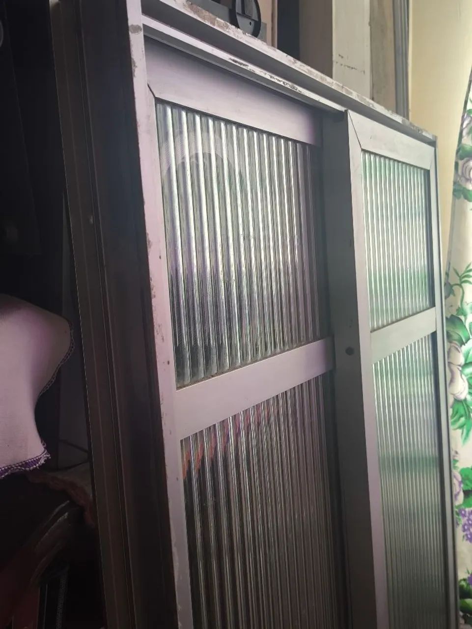 Window with glass65203911122177121