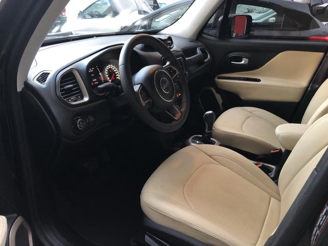 Renagade Sport completo automático única dona com ipva pago - Foto 7