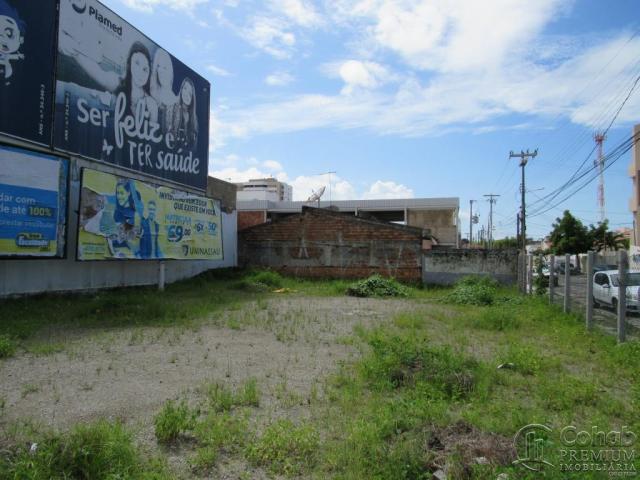 Terreno com 424m² na av francisco porto